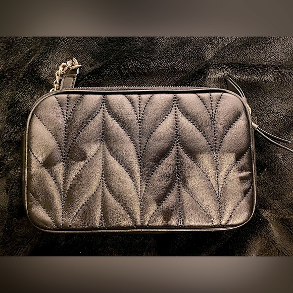 SOLD❗️New Kate Spade Briar Lane Quilted Crossbody - Picture 6 of 9